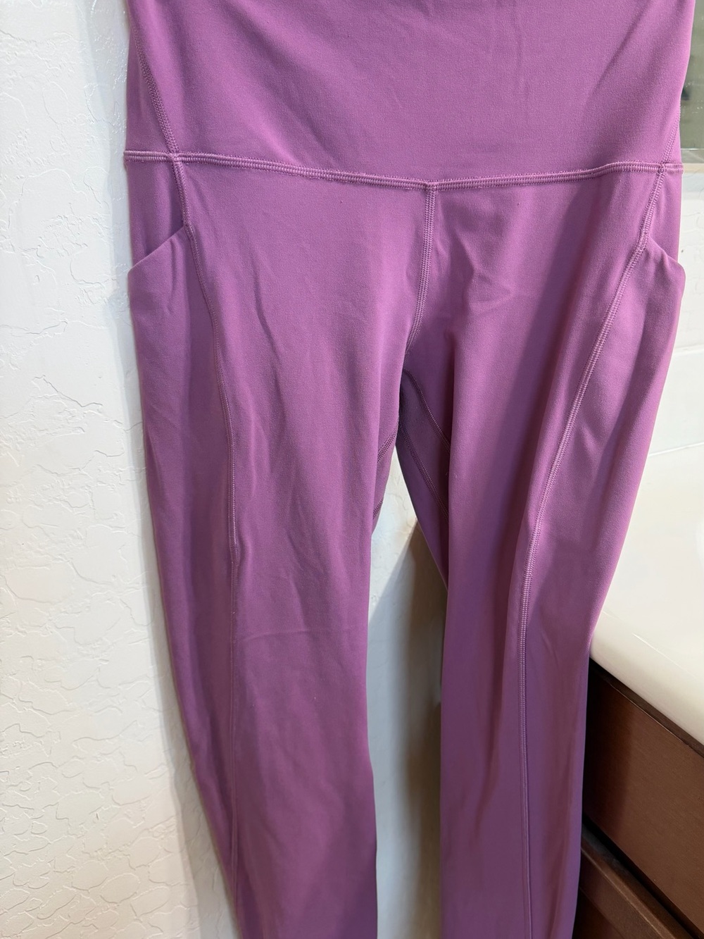 Lululemon Train Free Super High-Rise Stirrup Tight 32” Size 8 Purple